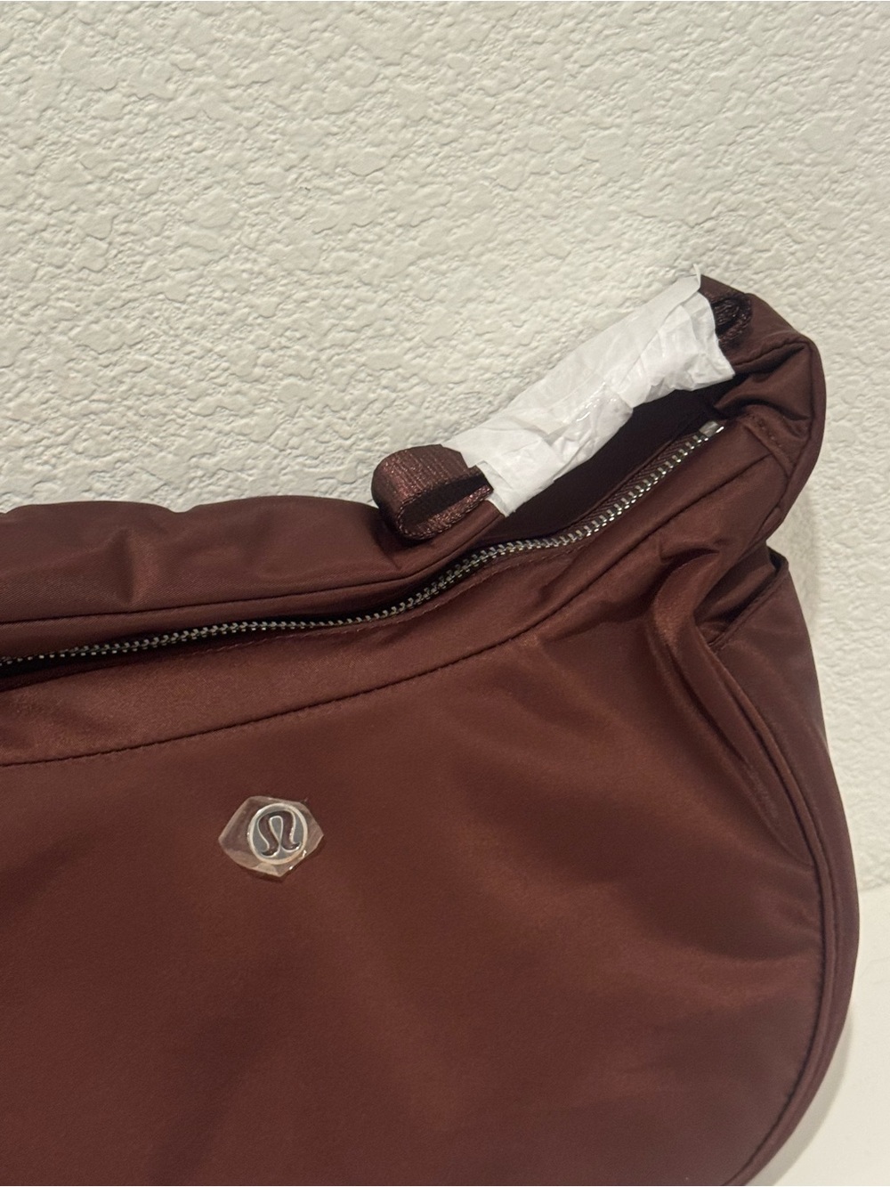 Brown City Essentials Shoulder Bag 4L - Picture 3 of 3